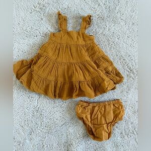 Gap Baby Mustard Yellow Dress w/Bloomers - 6-12 months